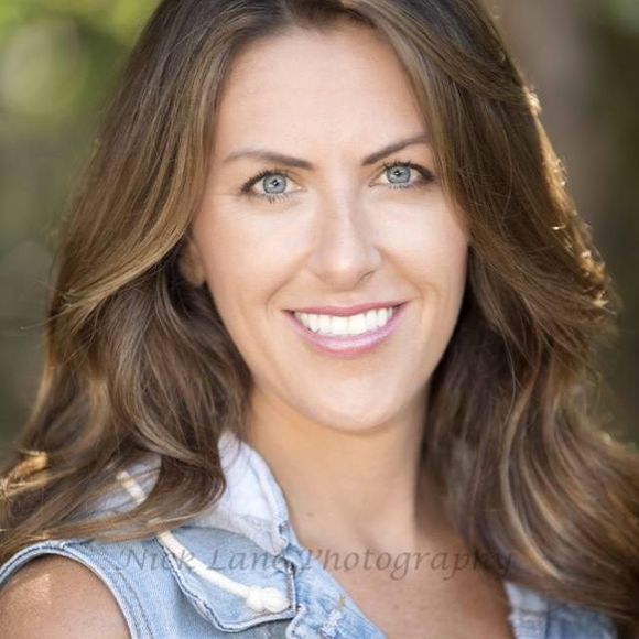 Meet your Posher, Kimberly - Picture 1 of 1
